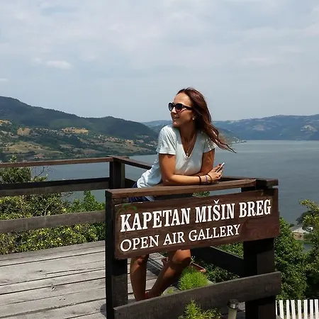 Etno Kompleks Kapetan Misin Breg Donji Milanovac