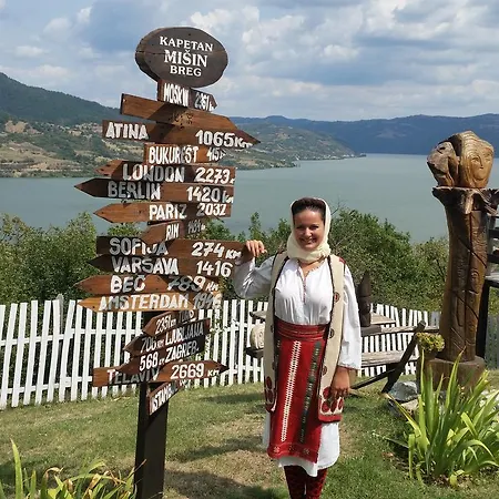 Etno Kompleks Kapetan Misin Breg Holiday park Donji Milanovac