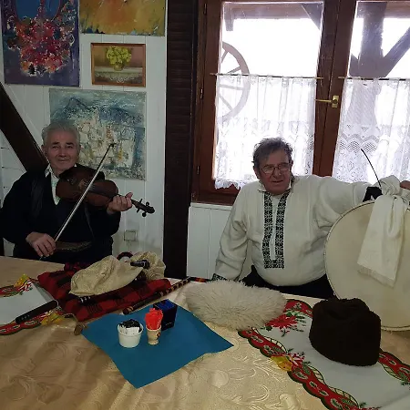 Etno Kompleks Kapetan Misin Breg Donji Milanovac